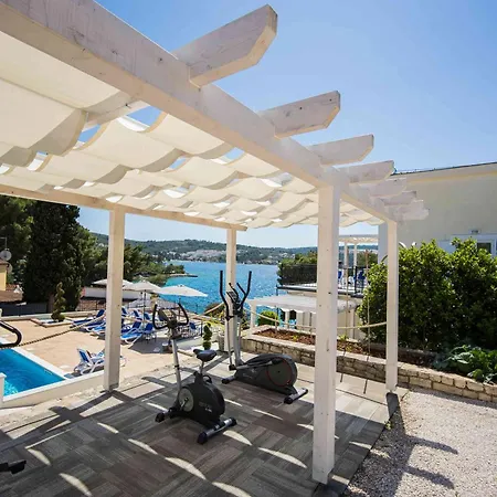 Boutique Sveti Petar, On The Beach, Heated Pool & Boat Berth - Adult Only