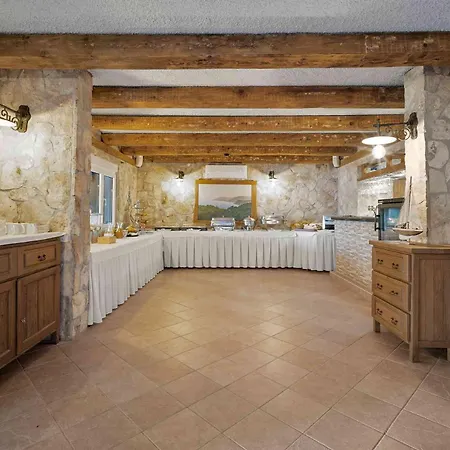 Boutique Sveti Petar, On The Beach, Heated Pool & Boat Berth - Adult Only 3*
