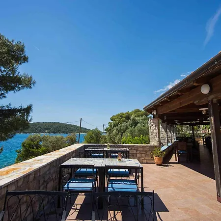 Boutique Sveti Petar, On The Beach, Heated Pool & Boat Berth - Adult Only 3* Nečujam