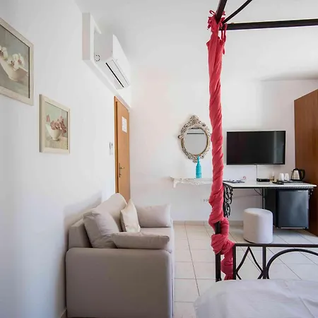 Couette-café Boutique Sveti Petar, On The Beach, Heated Pool & Boat Berth - Adult Only 3*