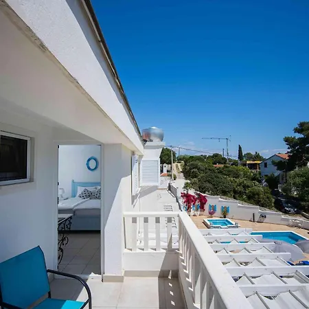 Boutique Sveti Petar, On The Beach, Heated Pool & Boat Berth - Adult Only Nečujam