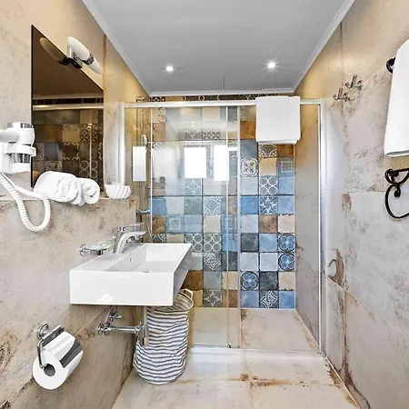 Boutique Sveti Petar, On The Beach, Heated Pool & Boat Berth - Adult Only 3* Nečujam