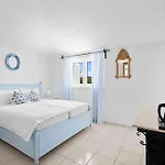 Alojamento de Acomodação e Pequeno-almoço Boutique Sveti Petar, On The Beach, Heated Pool & Boat Berth - Adult Only 4*