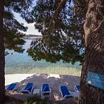 Boutique Sveti Petar, On The Beach, Heated Pool & Boat Berth - Adult Only 4* Nečujam