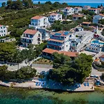 Boutique Sveti Petar, On The Beach, Heated Pool & Boat Berth - Adult Only Alojamento de Acomodação e Pequeno-almoço 4*
