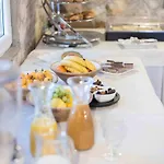Boutique Sveti Petar, On The Beach, Heated Pool & Boat Berth - Adult Only 4* Nečujam