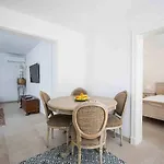 Alojamento de Acomodação e Pequeno-almoço Boutique Sveti Petar, On The Beach, Heated Pool & Boat Berth - Adult Only 4*