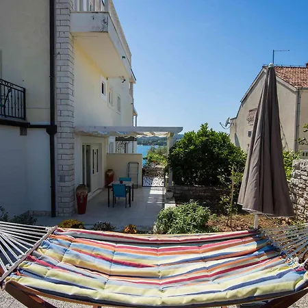 فندق مبيت وإفطار Boutique Sveti Petar, On The Beach, Heated Pool & Boat Berth - Adult Only