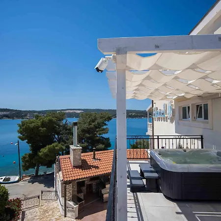 Boutique Sveti Petar, On The Beach, Heated Pool & Boat Berth - Adult Only 4*