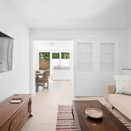 Boutique Sveti Petar, On The Beach, Heated Pool & Boat Berth - Adult Only Nečujam