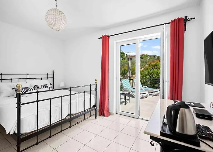 Bed & Breakfast Boutique Sveti Petar, On The Beach, Heated Pool & Boat Berth - Adult Only 4*