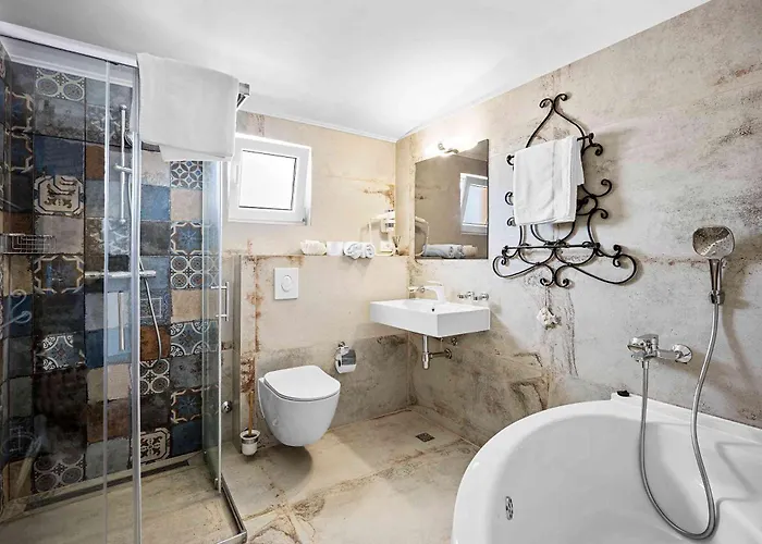 Boutique Sveti Petar, On The Beach, Heated Pool & Boat Berth - Adult Only Bed & Breakfast