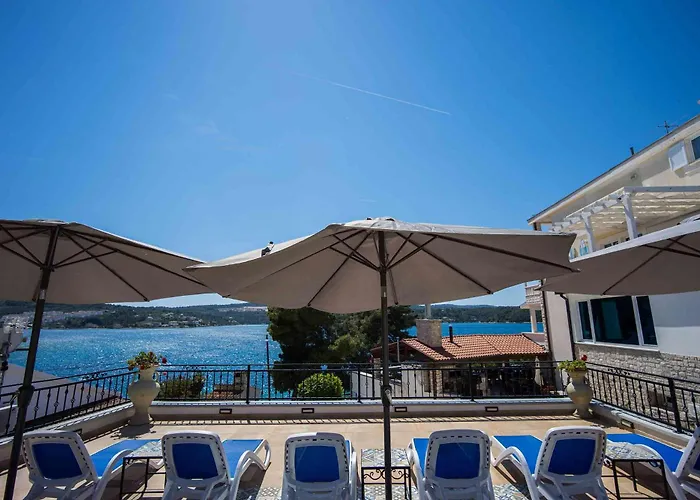 Bed & Breakfast Boutique Sveti Petar, On The Beach, Heated Pool & Boat Berth - Adult Only