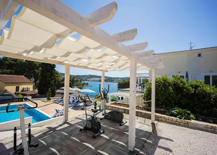 Boutique Sveti Petar, On The Beach, Heated Pool & Boat Berth - Adult Only