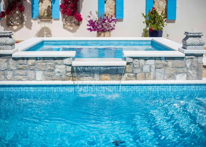 Boutique Sveti Petar, On The Beach, Heated Pool & Boat Berth - Adult Only Bed & Breakfast 4*