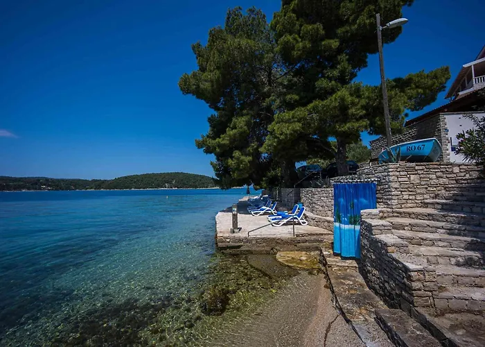 Boutique Sveti Petar, On The Beach, Heated Pool & Boat Berth - Adult Only Bed & Breakfast Necujam