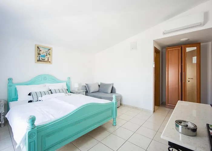Boutique Sveti Petar, On The Beach, Heated Pool & Boat Berth - Adult Only