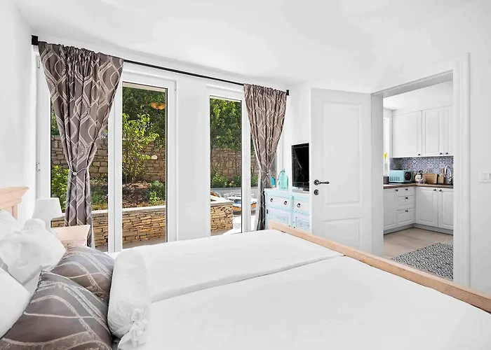 Boutique Sveti Petar, On The Beach, Heated Pool & Boat Berth - Adult Only 4* Necujam