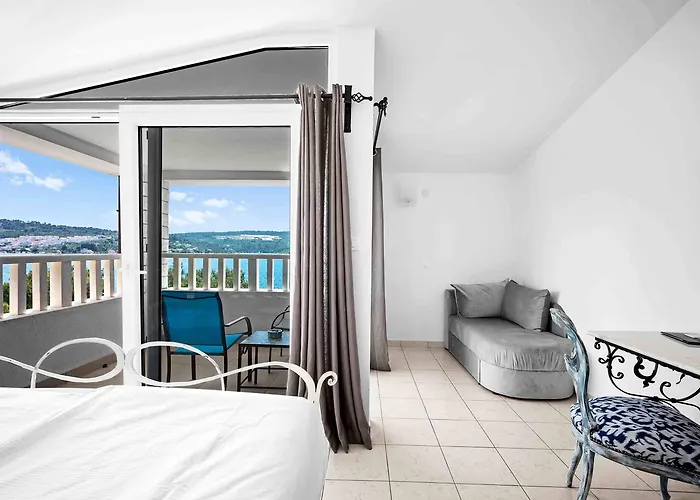 Boutique Sveti Petar, On The Beach, Heated Pool & Boat Berth - Adult Only Bed & Breakfast 4*
