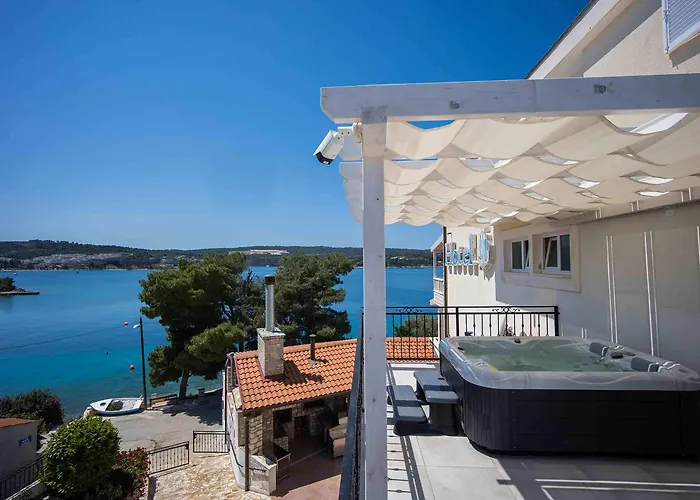 Boutique Sveti Petar, On The Beach, Heated Pool & Boat Berth - Adult Only 4*