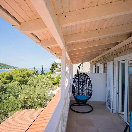 Boutique Sveti Petar, On The Beach, Heated Pool & Boat Berth - Adult Only Bed and breakfast