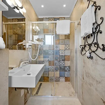 Boutique Sveti Petar, On The Beach, Heated Pool & Boat Berth - Adult Only Bed and breakfast 3*